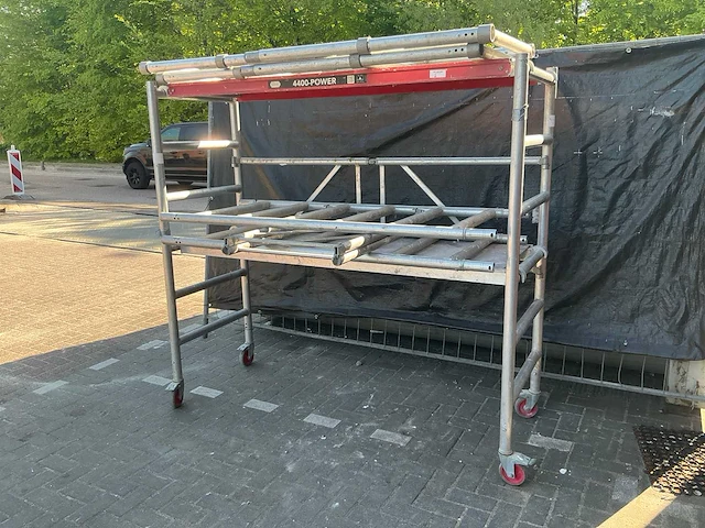 Altrex 4400-power rolsteiger - afbeelding 1 van  6