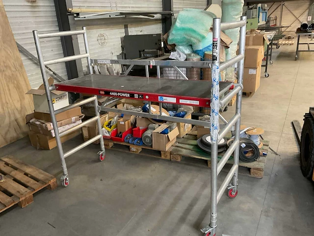 Altrex 4400-power vouwsteiger - afbeelding 1 van  6
