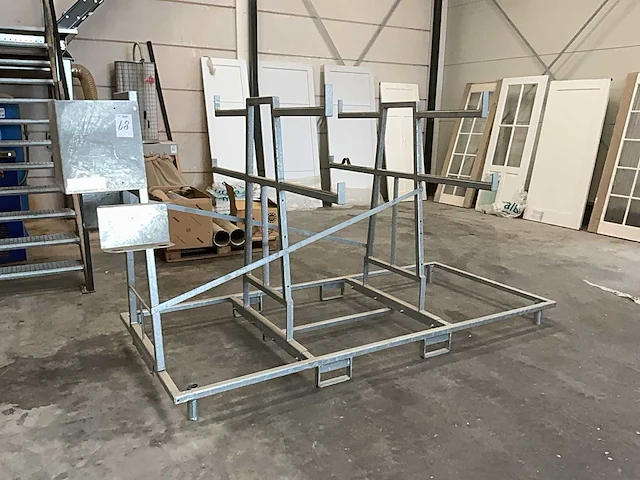 Altrex aanhangwagen steigerbok - afbeelding 1 van  5