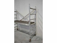 Altrex aluminium kamer rolsteiger - afbeelding 3 van  4