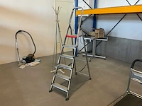 Altrex d806 trap - afbeelding 1 van  3