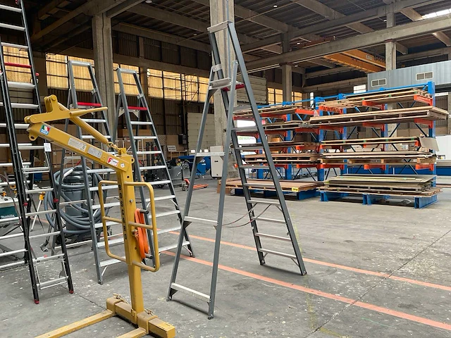Altrex feo 10 falco trap - afbeelding 2 van  4
