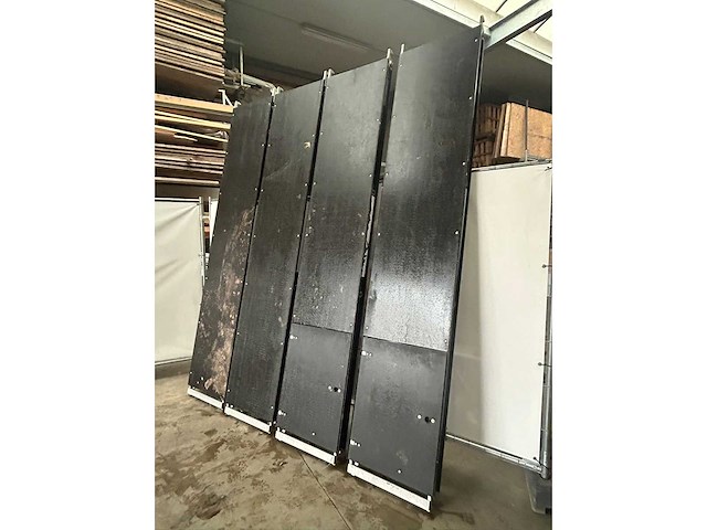 Altrex fiber-deck steiger loopbruggen (4x) - afbeelding 1 van  4