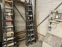 Altrex ladder (2x) - afbeelding 1 van  2