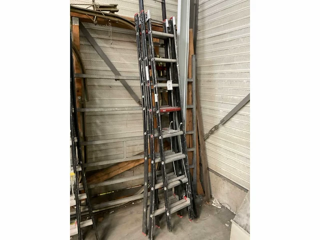 Altrex ladder (2x) - afbeelding 2 van  2