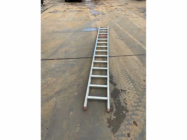 Altrex ladder - afbeelding 3 van  4