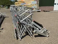 Altrex mtb aluminium gevel/optreksteiger - afbeelding 15 van  16