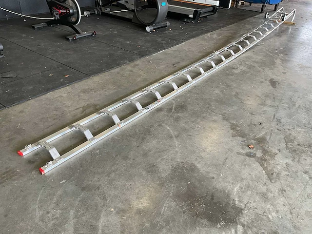 Altrex nokhaak dakladder - afbeelding 1 van  7