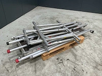 Altrex partij steigermateriaal - afbeelding 1 van  3