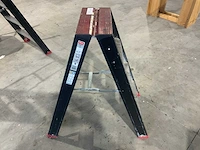 Altrex pro+ taurus 2x4 dubbelzijdige trap - afbeelding 3 van  4
