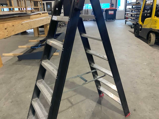 Altrex pro+ taurus 2x7 dubbelzijdige trap - afbeelding 5 van  9