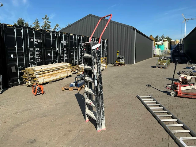 Altrex pro+ taurus tdo 7-nl trap - afbeelding 3 van  3