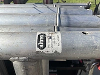 Altrex rolsteiger met rss dak randbeveiliging en aanhangwagen - afbeelding 10 van  26