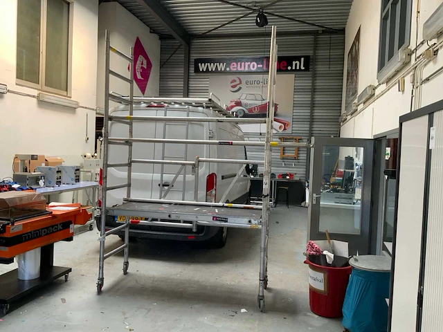 Altrex rolsteiger - afbeelding 1 van  4