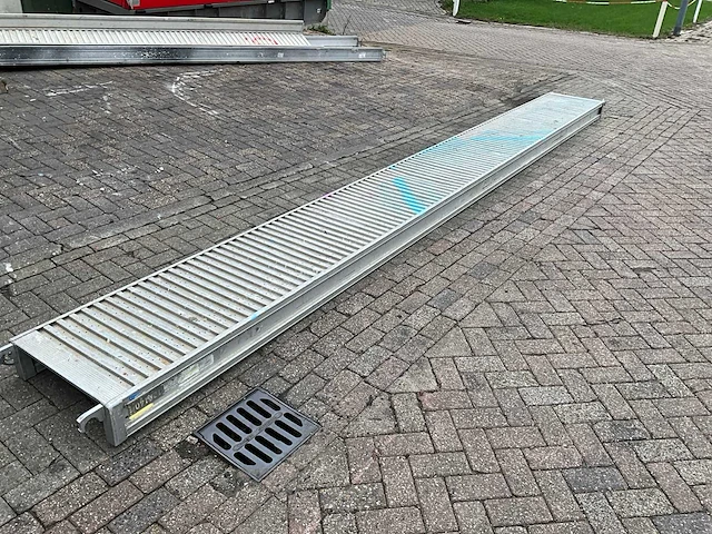 Altrex stage walkway - afbeelding 6 van  8