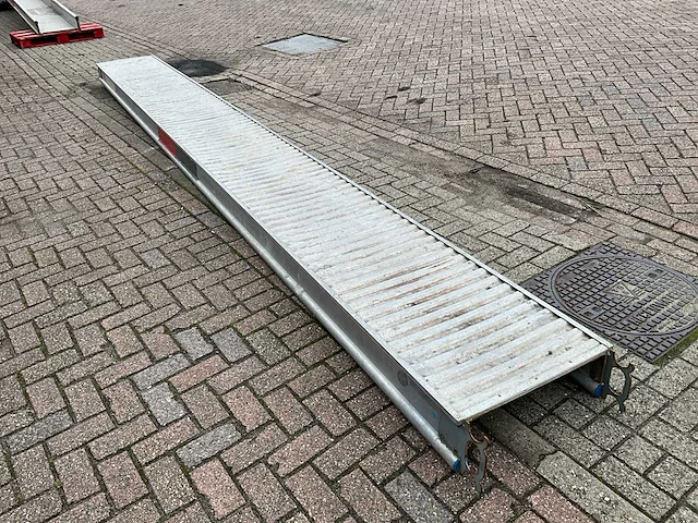 Altrex stage walkway - afbeelding 5 van  5