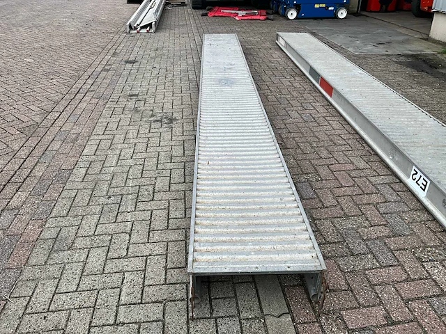 Altrex stage walkway - afbeelding 4 van  6