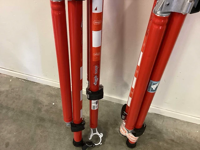 Altrex steiger mitower stabiliseren (2x) - afbeelding 3 van  5
