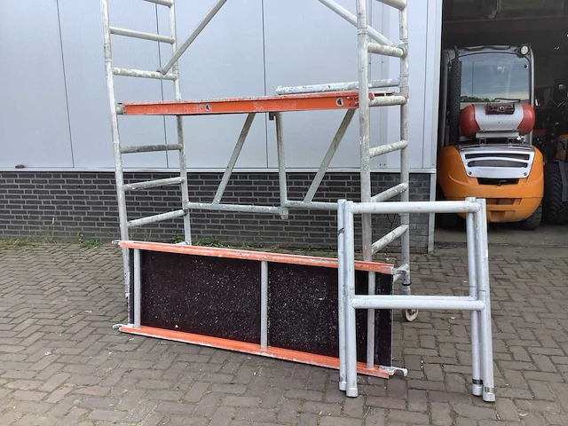 Altrex steiger - afbeelding 2 van  4