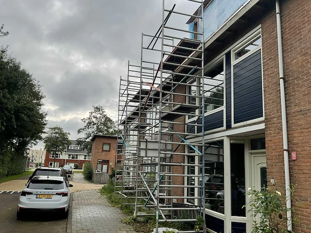 Altrex steiger - afbeelding 2 van  3