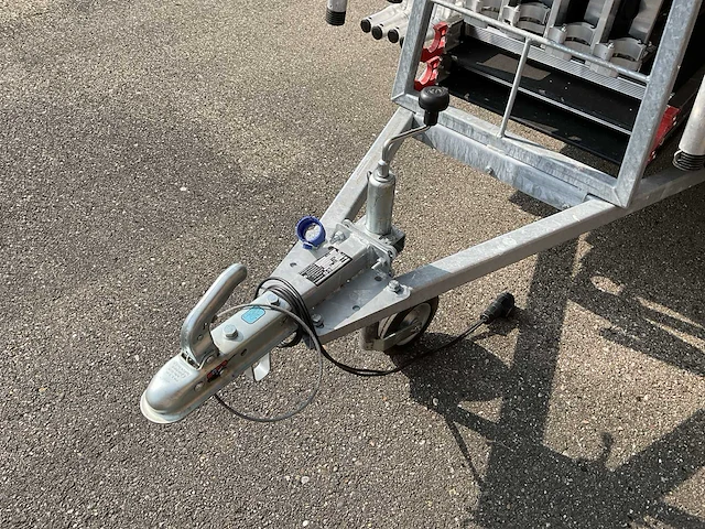 Altrex steigeraanhanger met rolsteiger - afbeelding 8 van  19