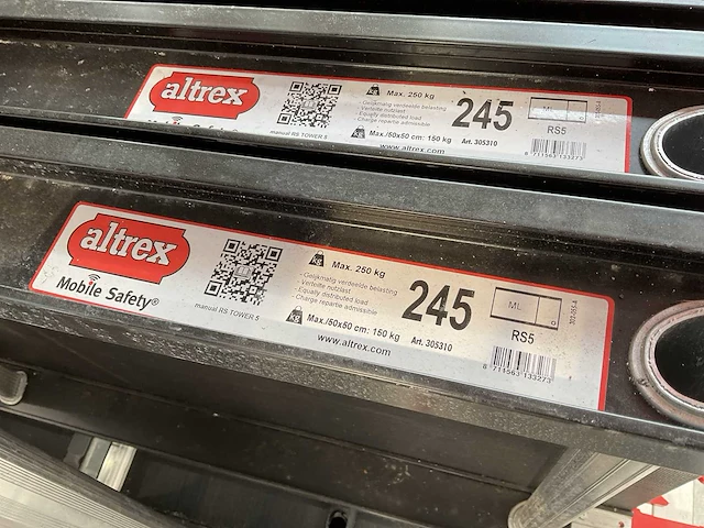 Altrex steigeraanhanger met rolsteiger - afbeelding 17 van  19