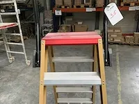 Altrex taurus trapladder - afbeelding 3 van  4