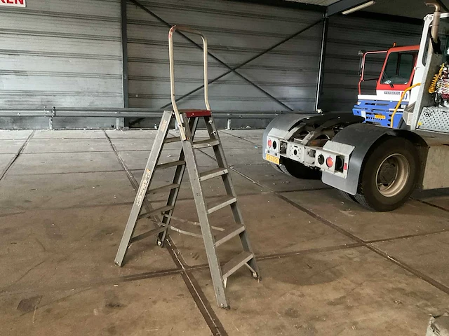 Altrex trap - afbeelding 1 van  9