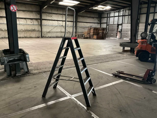 Altrex trap - afbeelding 5 van  9