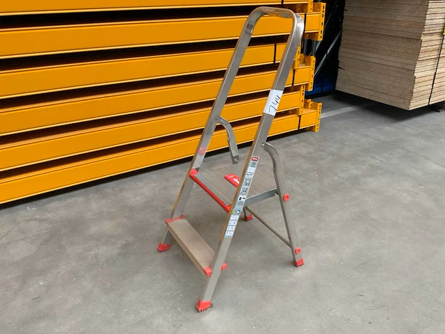 Altrex trapladder 1x2 - afbeelding 1 van  3