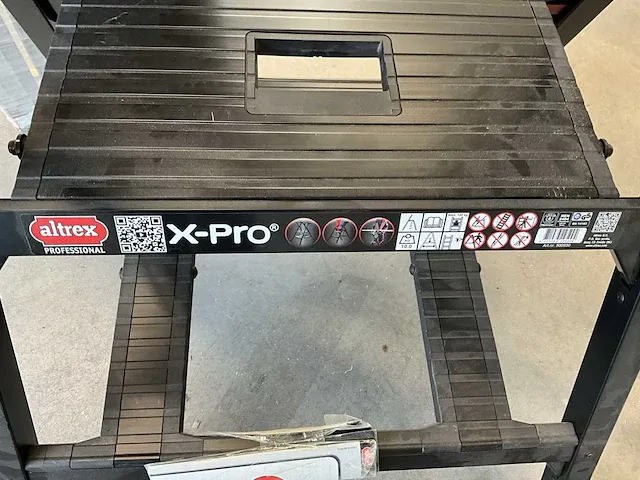 Altrex x-pro multi-functionele werkbank en trap - afbeelding 6 van  6