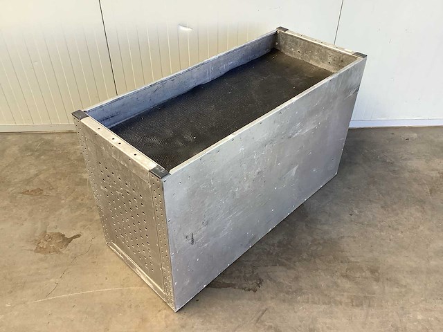 Aluca - kast - afbeelding 3 van  4