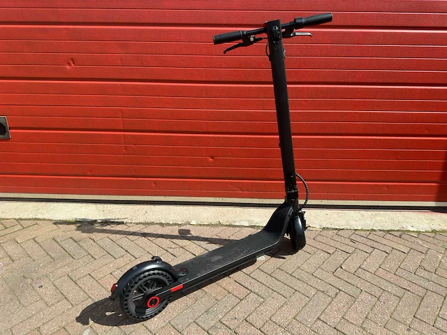 Alucard elektrische step - afbeelding 11 van  14