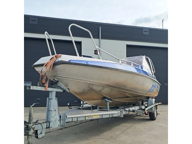 Aluminium boot, buster, xxl, 2007, incl. buitenboordmotor en boottrailer - afbeelding 32 van  56