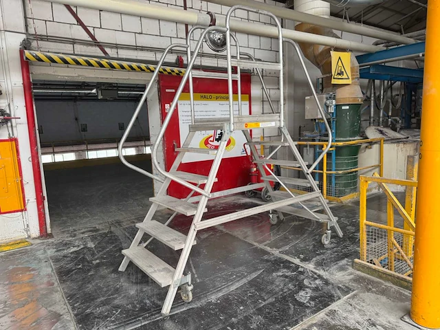 Aluminium bordes trap - afbeelding 1 van  12