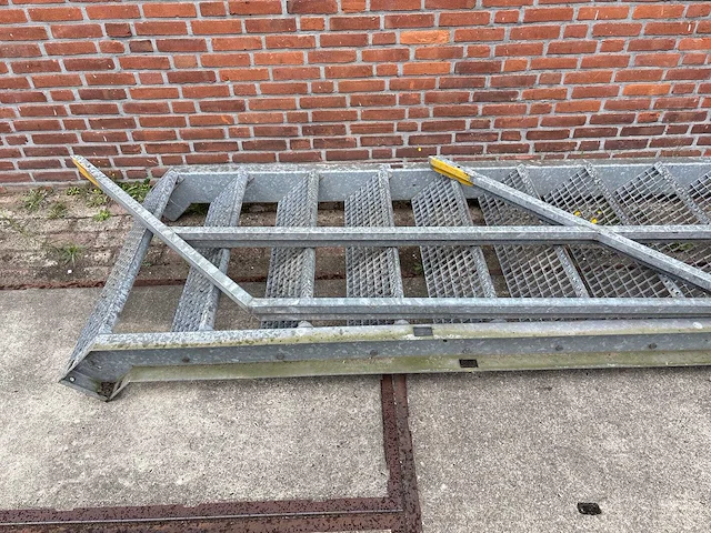 Aluminium bordestrap - afbeelding 2 van  10