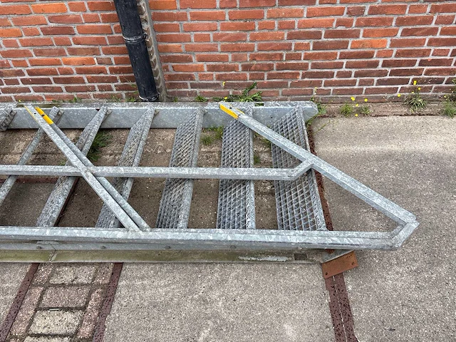 Aluminium bordestrap - afbeelding 9 van  10