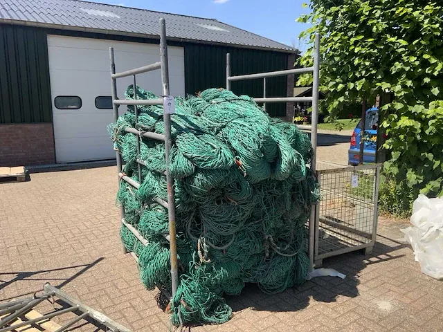 Aluminium container met valnetten - afbeelding 1 van  10