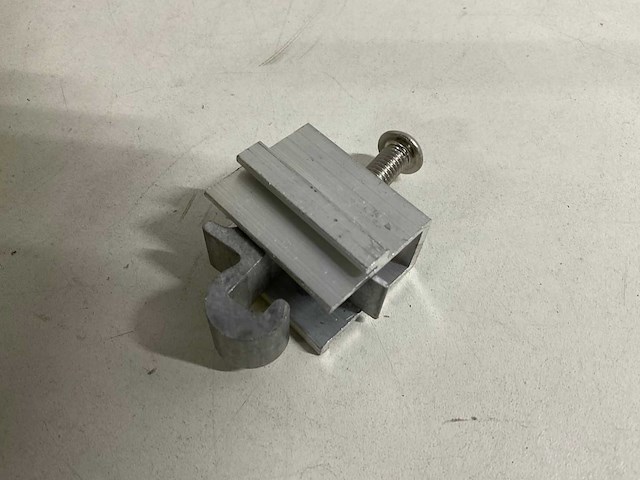 Aluminium klem tbv montage zonnepaneel (260x) - afbeelding 2 van  4