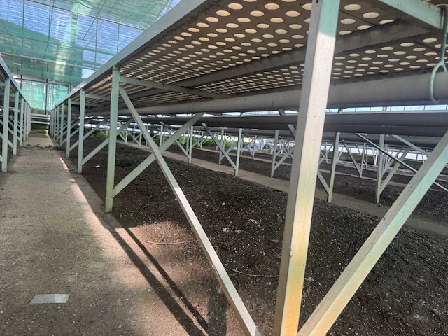 Aluminium kweektafel (1,82x12,00mtr) - afbeelding 2 van  12