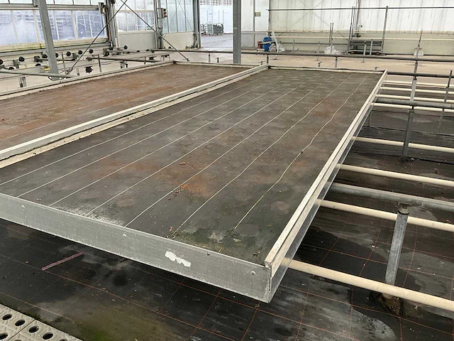 Aluminium kweektafel (4,50x1,63 mtr) (50x) - afbeelding 9 van  16