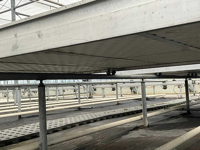 Aluminium kweektafel (4,50x1,63 mtr) (50x) - afbeelding 10 van  15
