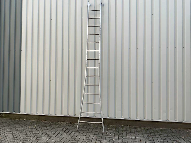 Aluminium ladder 1x14 sporten - afbeelding 1 van  3