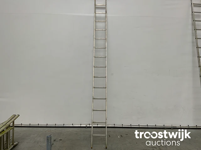 Aluminium ladder - afbeelding 1 van  3