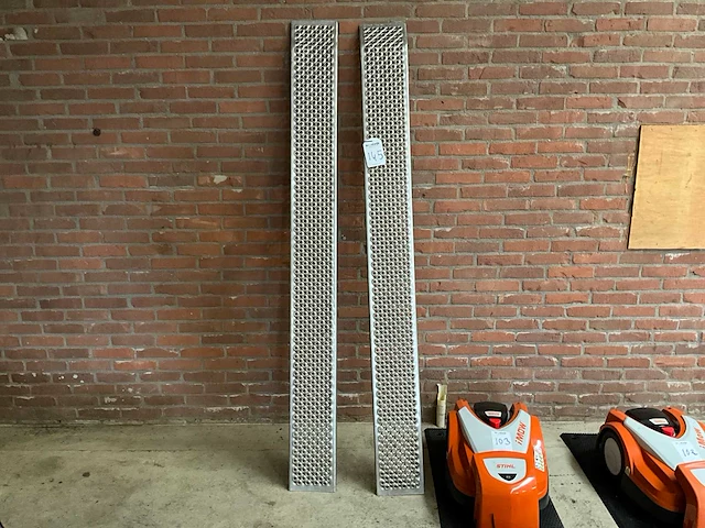 Aluminium oprijplank (2x) - afbeelding 1 van  5