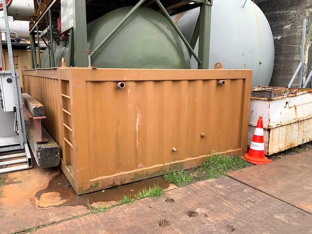 Aluminium opslagtank - afbeelding 9 van  16