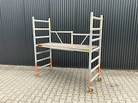 Aluminium opvouwbare - kamersteiger / rolsteiger - afbeelding 6 van  12
