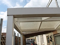 Aluminium overkapping. afmeting 300 x 220 x ca. 250 cm. let op: dient door uzelf gedemonteerd te worden. - afbeelding 3 van  4