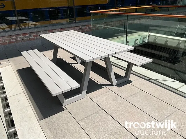 Aluminium picknicktafel - afbeelding 1 van  6
