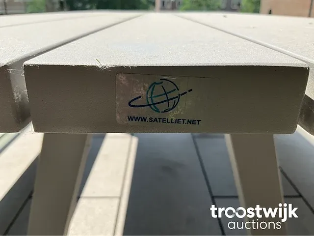 Aluminium picknicktafel - afbeelding 6 van  6
